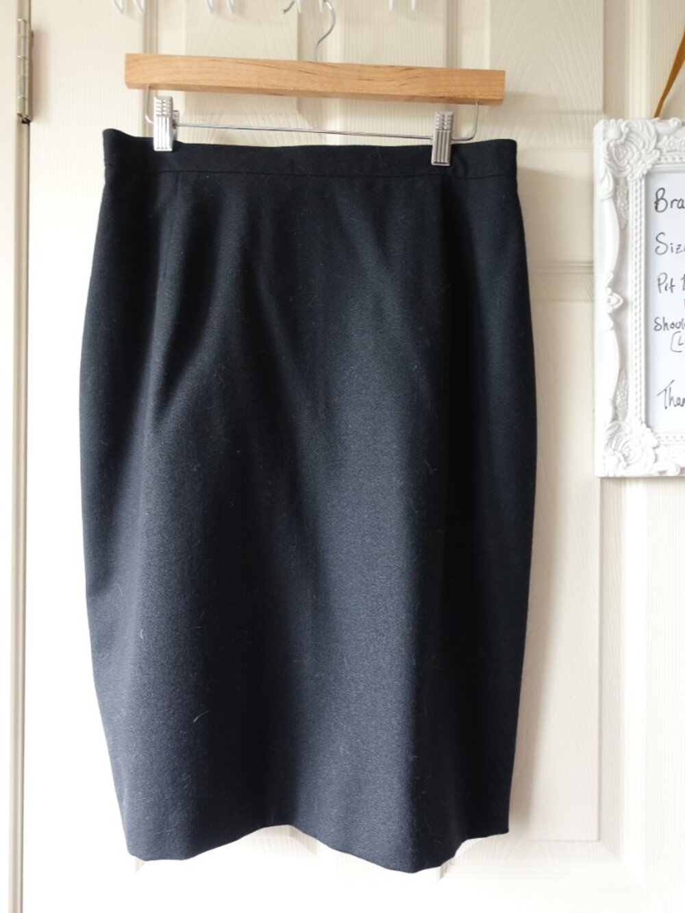 Elegant Black Pencil Skirt by